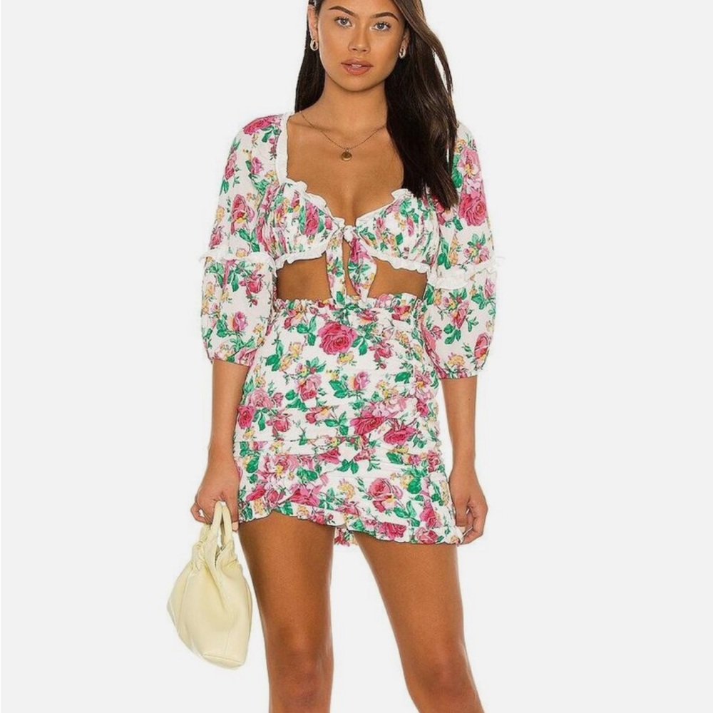 For love and lemons Becca set